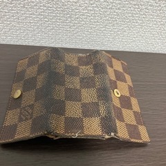 ダミエキーケース　　エピ二つ折り財布の画像