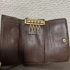 ダミエキーケース　　エピ二つ折り財布の画像