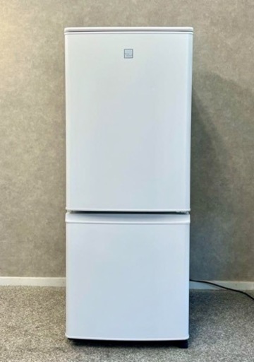 【取引中】 2021年製　三菱　146L  冷凍冷蔵庫　MR-P15EF-KW