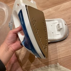 家電 生活家電 アイロンの画像