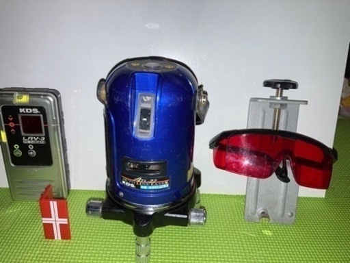 最後の値引　レーザーライン水平器