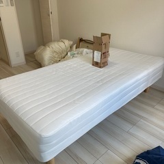 無印良品　脚付マットレス　ベッドの画像