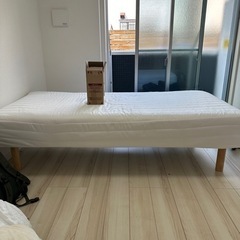 無印良品　脚付マットレス　ベッド