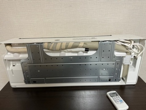 10畳以下〜8畳用冷暖房ルームエアコン　取り付け設置費用¥44,000〜可能です