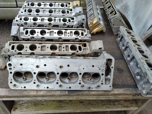 メルセデス―ベンツ117エンジンリビルト済みヘツトセツト販売