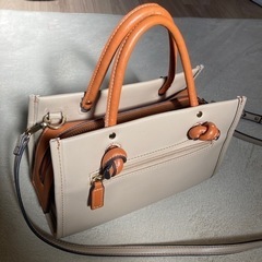 ショルダーバックの画像