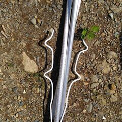 投げ釣り　三脚