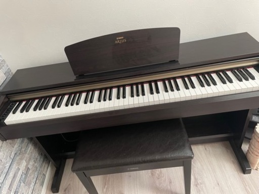 YAMAHA電子ピアノ