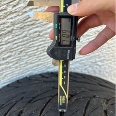 車のパーツ タイヤ、ホイールの画像