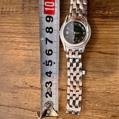 服/ファッション アクセサリー 腕時計　グッチ　GUCCI Gucci レディース　時計　ブランド腕時計　の画像