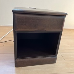 ベットサイドボード家具 収納家具 の画像