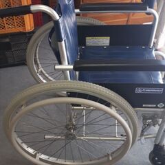 車椅子KAWAMURA  KR801N-Rの画像