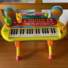 おもちゃ 
楽器玩具