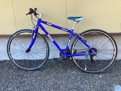 クロスバイク(前三段、後ろ八段変速)