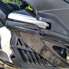 ホンダ PCX125 JF56 純正リヤボックス･GIVIロングスクリーン付きの画像