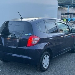 ホンダHONDA フィット FIT DBA-GE6 平成22年. 95,929KM. 1300cc. ETC,AM,FM,TVナビ. キーレスエントリー. バックカメラ. スペアタイヤの画像