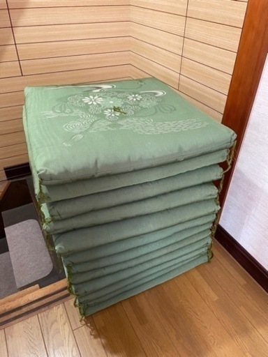 座布団13枚