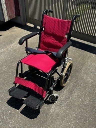 車椅子　アルミ製介助用車いす TH-2SB