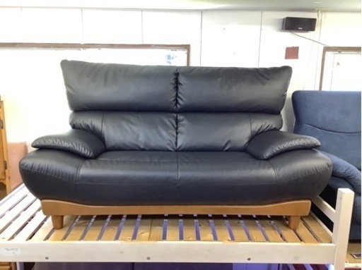 【リサイクルサービス八光】幅170cm　レイコージャパン（大川家具）　合皮2人掛けソファ