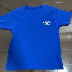 140センチUNBRO Tシャツ2枚　の画像
