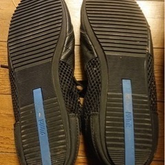 プーマ PUMA スニーカー シューズ メッシュ 25cm ブラックの画像
