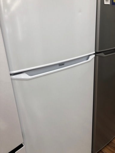 安心1年保証！  Haier 2ドア冷蔵庫 2022年製 130L JR-N130C