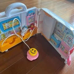 いっしょにおいしゃさんごっこ！アンパンマンびょういんおもちゃ おもちゃ ままごとの画像