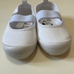 ★美品★上履き　白13.5cmの画像