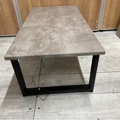 確約済【中古】オシャレ テーブル の画像