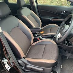 ＥＴＣ　バックカメラ　ナビ　クリアランスソナー　オートクルーズコントロール　レーンアシスト　衝突被害軽減システム　アルミホイール　オートライト　ＬＥＤヘッドランプ　スマートキー　アイドリングストップの画像