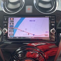 ＥＴＣ　バックカメラ　ナビ　クリアランスソナー　オートクルーズコントロール　レーンアシスト　衝突被害軽減システム　アルミホイール　オートライト　ＬＥＤヘッドランプ　スマートキー　アイドリングストップの画像