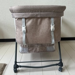 ZOOBLY 折りたたみベビーベット 多機能　ほぼ新品　2年保証期間内の画像