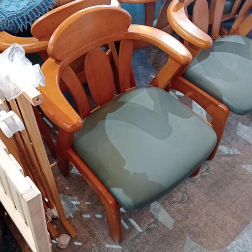 ダイニングチェア　家具 椅子
