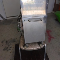 業務用サトウキビ搾り機の画像