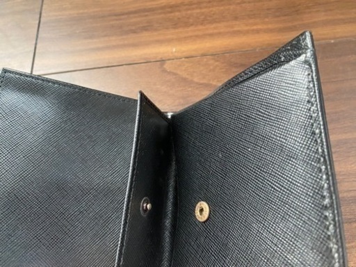 PRADA(プラダ)財布