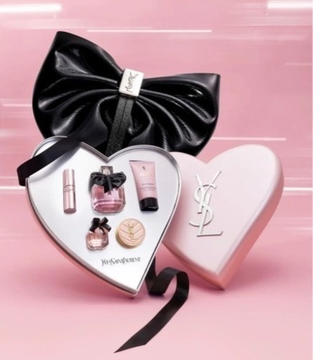 YSL イヴ・サンローラン ハート ギフトボックス