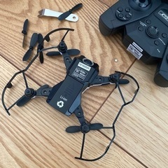 ラジコン　コントロール　カメラ　Wi-Fi  
おもちやの画像