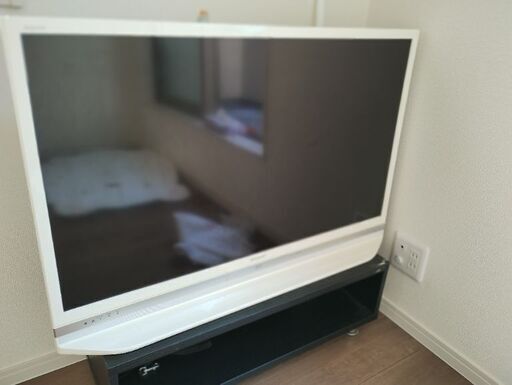テレビ　AQUOS