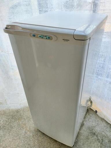【人気】冷凍専用❄️　122L　2003年製