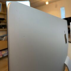 アップル / iMac 27 インチ  Retina 5K マジック キーボード/マウスの画像