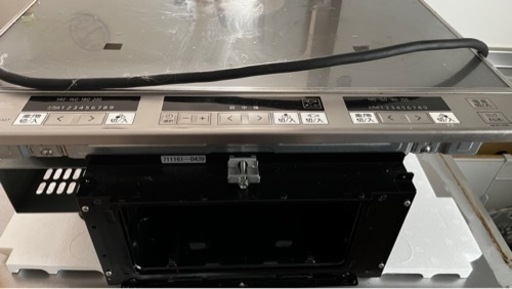 取引中　ビルトインIHクッキングヒーター Panasonic KZ-32AST