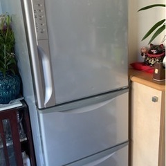 家電 キッチン家電 冷蔵庫の画像