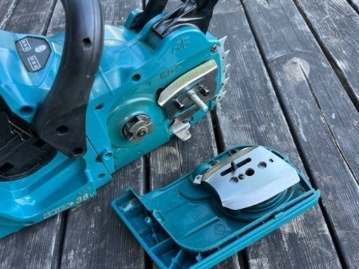 マキタ　18+18V 充電式チェーンソー MUC353D 中古　本体のみ