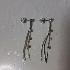 (お話中)ピアス