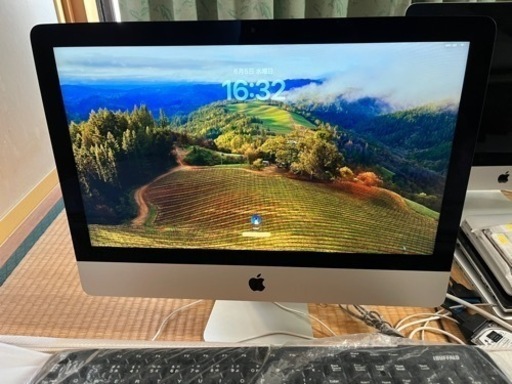 パソコン デスクトップパソコン　iMac 21.5インチ　2013 FusionDrive ④