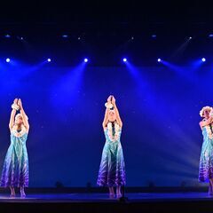 年齢に関係なく誰でも踊ることが出来る☆ハワイアン フラ（フラダン...
