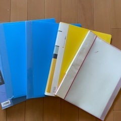 【無料】中古２穴ファイル、ポケットファイルなどファイル類の画像