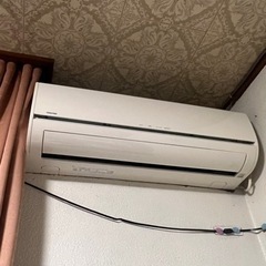 エアコン40型   注意：製造年間違えてました。2006年でした