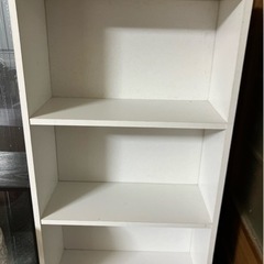 奥行狭めな白いカラーボックス