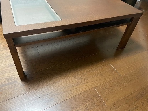 a-flat ローテーブルお売りします